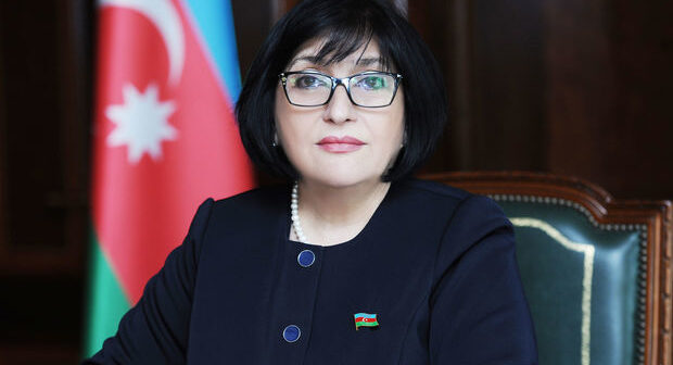 Sahibə Qafarova: “Qarabağın hər yerində şanlı Azərbaycan bayrağı dalğalanacaq