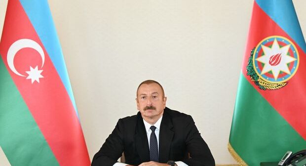 İlham Əliyev: “Zəng edirsən, bütün dünya liderlərinin beynini xarab edirsən”