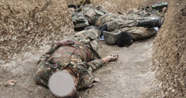 Məhv edilmiş düşmən əsgərlərinin görüntüləri