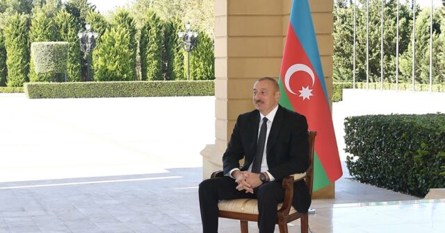 Prezident İlham Əliyev: Jan-İv Le Drian bu məsələdə səhv edir, Türkiyənin hərbi iştirakı daha bir feyk xəbərdir