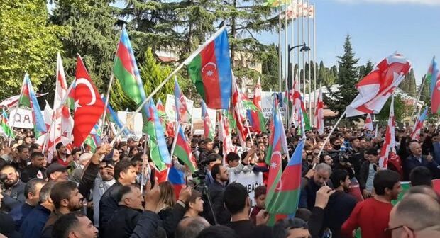 Gürcüstan azərbaycanlıları Azərbaycana dəstək aksiyası keçirdi – FOTO