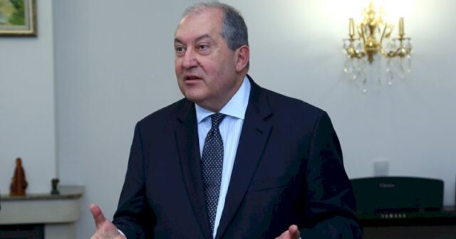 Ermənistan prezidenti ölkəsindəki böhrandan danışıb