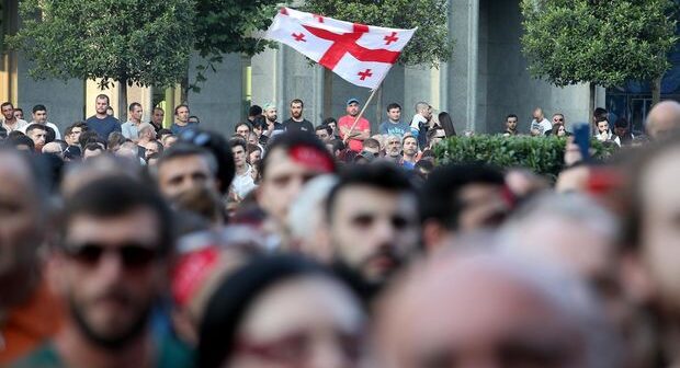 Gürcüstanda parlament seçkilərinin ikinci turunun vaxtı açıqlandı