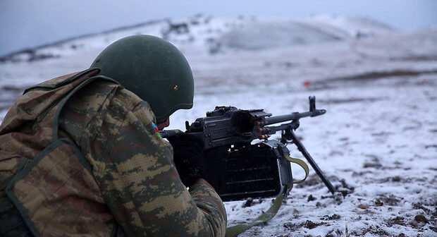 Ordumuzun bölmələri döyüş atışları keçirirlər – FOTO