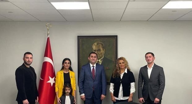Azərbaycanlı icma üzvləri Türkiyəli diplomatla görüşüb