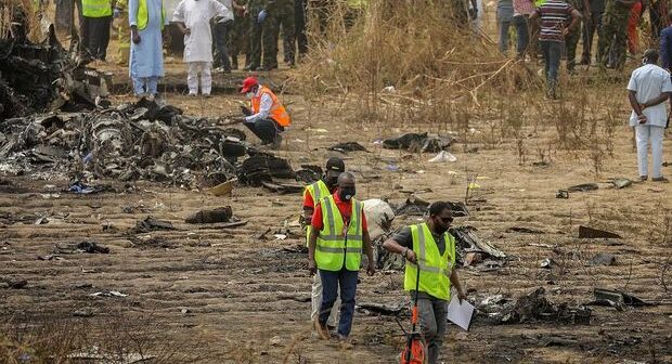 Nigeriyada yanacaq daşıyan tankerin partlaması nəticəsində 20 nəfər ölüb