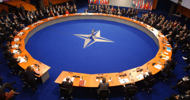 NATO Türkiyə və Ermənistana çağırış etdi
