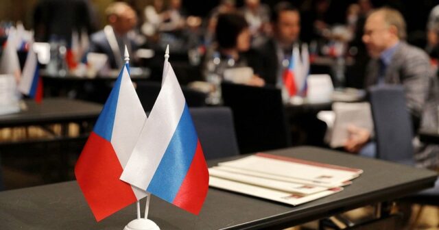 Rusiya ilə Çexiya arasında diplomatik qalmaqal böyüyür