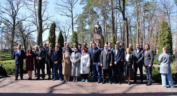 Ukraynada akademik Zərifə Əliyevanın anadan olmasının 98-ci ildönümü anılıb – FOTO