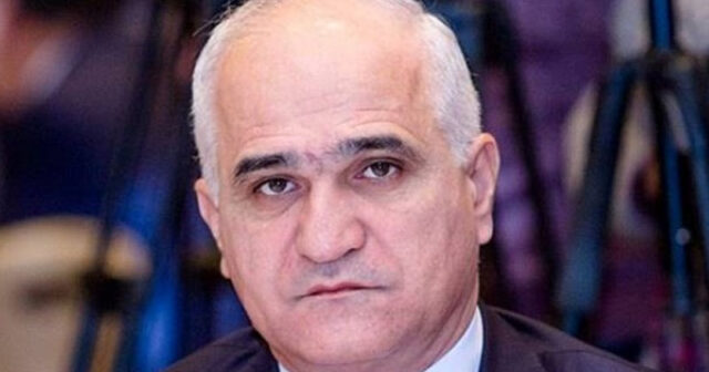 Şahin Mustafayev yeni sədri kollektivə təqdim etdi