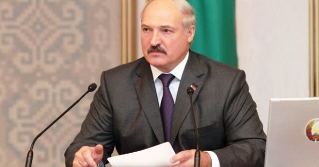 Bakıdan dönən kimi Putin mənə zəng etdi – Lukaşenko