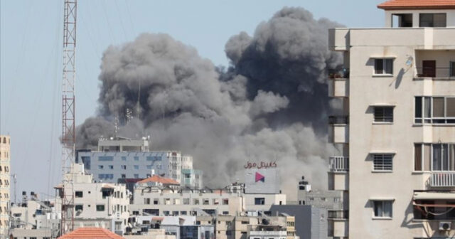 İsrail Qəzzada yerləşən KİV-lərin binasını uçurdu