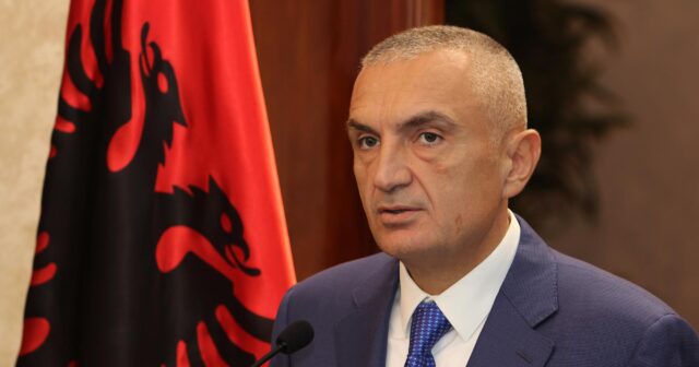 Albaniya liderinə impiçment elan edildi    