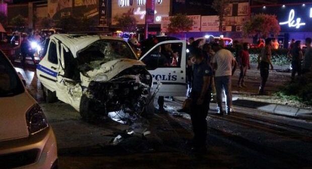 Polislərin olduğu xidməti avtomobil ağır qəza törətdi: Ölən və xəsarət alanlar var