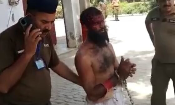 Pakistanda Aşura günü izdihamının içinə qumbara atan şəxs ələ keçdi – VİDEO