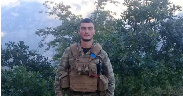 Bu gün Azərbaycan torpaqlarının işğaldan azad edilməsilə nəticələnən 44 günlük Vətən müharibəsi qəhrəmanı Cəbrayıl Dövlətzadənin doğum günüdür.