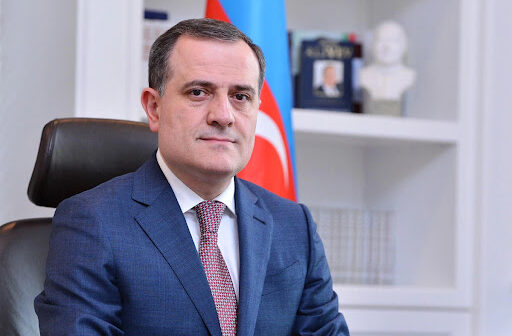 Ceyhun Bayramov Ermənistan XİN rəhbəri ilə görüşdü