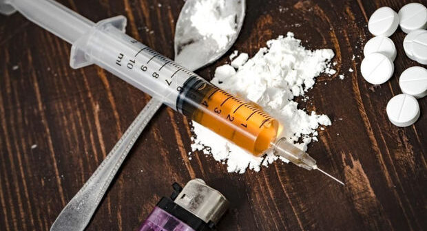 Bakıda ata qızının damarına heroin vurub öldürdü – Dəhşətli qətlin təfərrüatları