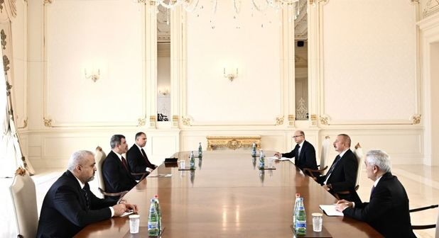 İlham Əliyev İraqın neft nazirini qəbul edib