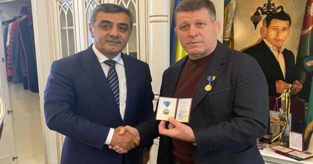 Международный альянс «Азербайджан-Украина» наградил соучредителя РАУ
