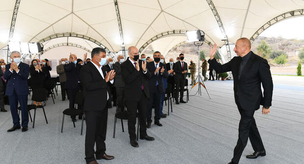 İlham Əliyev: “Dağıdılmış ərazilərə cəmi bir ildən sonra həyatı qaytarmaq böyük potensialdan xəbər verir”