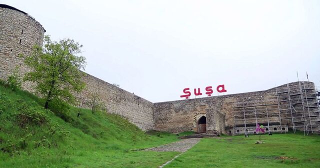 Siyasi partiya rəhbərləri Şuşaya getdilər