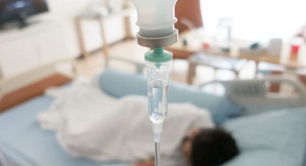 Bakıda 7 yaşlı qızı avtomobil vuraraq hər iki ayağını sındırdı