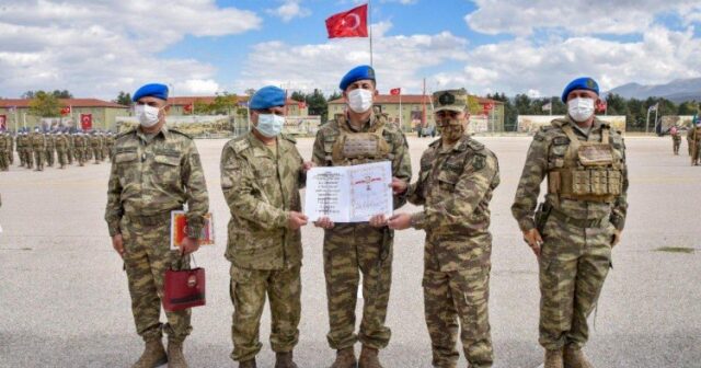 Daha 383 hərbçimiz Türkiyədə xüsusi təyinatlı kursu bitirdi