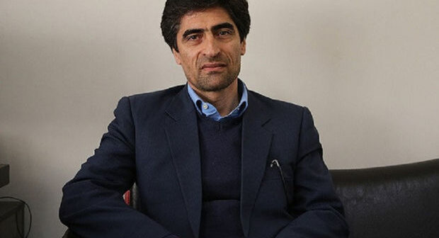 İranlı deputat əhali tərəfindən döyüldü – FOTO