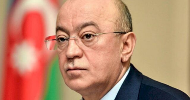 Azərbaycanda nazirin adına araq buraxılır – FOTO