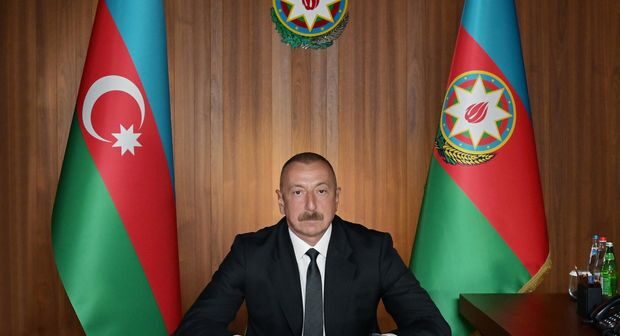 Aleksandr Lukaşenko İlham Əliyevə zəng etdi