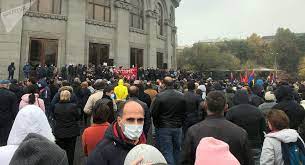 Qarabağda Paşinyana qarşı üsyan: “Arayik Arutyunyan sui-qəsddən xəbər tutub“