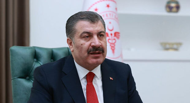Türkiyənin səhiyyə nazirindən əhaliyə çağırış: “Növbəti dozanı vurdurmalısız” – FOTO