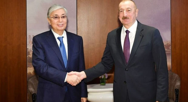 Qazaxıstan Prezidenti Azərbaycan liderini təbrik edib