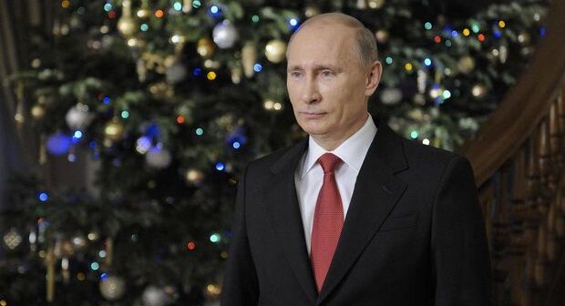 Putin nəvələri üçün Yeni il hədiyyələrini necə seçməsindən danışıb
