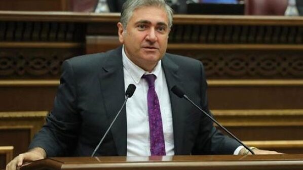 “Qarabağı, Şuşa və Hadrutu unudun: “Artsax” məsələsi çoxdan həll edilib” – Artur Xaçatryan