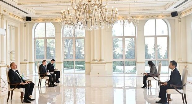 Prezident Koreya səfirini qəbul etdi – FOTO