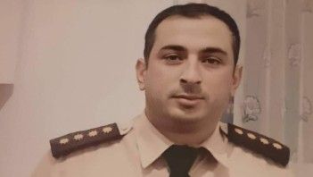 Şəhidin abidəsi önündən gül dibçəkləri oğurlandı