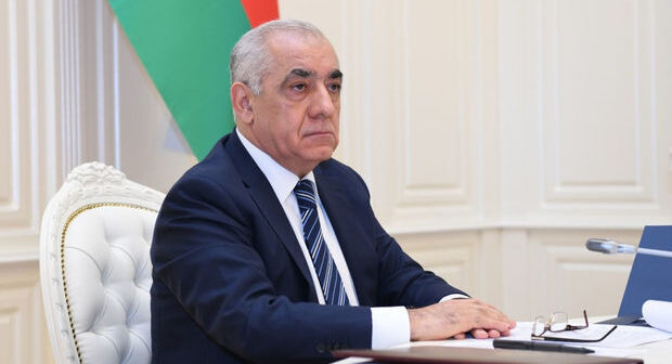 Əli Əsədov və Fuad Oktay telefonla danışıblar