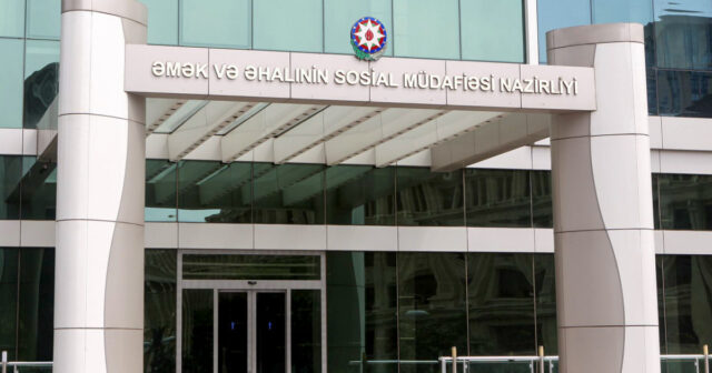 Azərbaycanda dekretə çıxan atalara neçə gün məzuniyyət veriləcək?