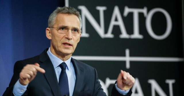 Stoltenberq: “NATO qoşunlarını Ukraynaya yerləşdirməyəcək”