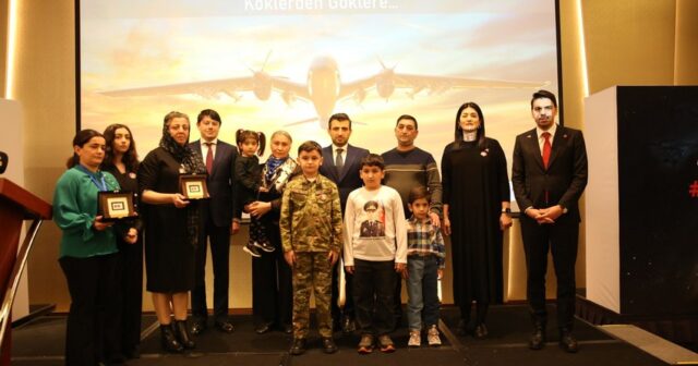 Səlcuq Bayraktar Bakıda şəhid ailələri ilə görüşüb – FOTO