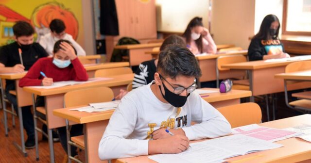 Bakıda koronavirusa görə bağlanan daha dörd məktəb əyani tədrisə qayıdıb