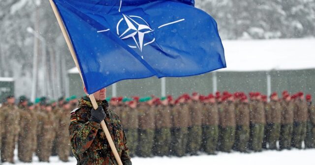 NATO: “Ukraynaya qoşun göndərməyi planlaşdırmırıq”