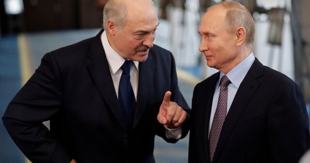 Putinlə Lukaşenko arasında telefon danışığı olub