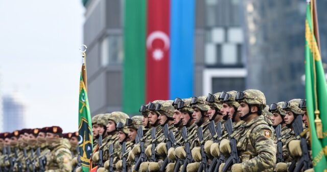 Azərbaycan hərbçilərinin ölkədən kənara göndərilməsi ilə bağlı qanunun qəbulu təklif olunub