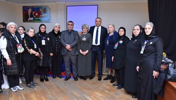 Şəhid baş leytenantın xatirəsinə anım tədbiri keçirilib – FOTOLAR