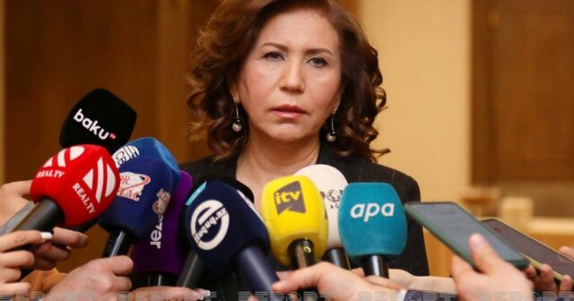 Bahar Muradova qadınlara çağırış edib