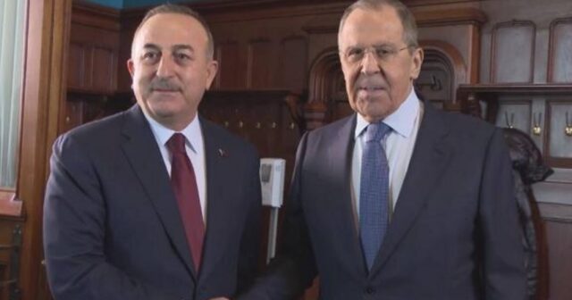 Çavuşoğlu ilə Lavrovun görüşü başlayıb