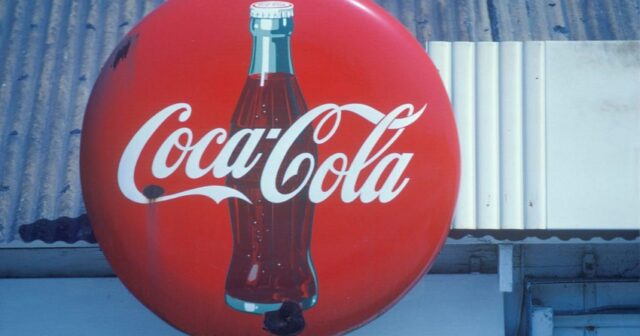 Azərbaycanda “Coca-Cola” cərimələndi